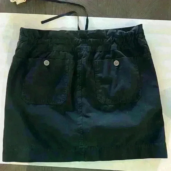 J.Crew Black Twill Skirt. Size 6 - Picture 5 of 6